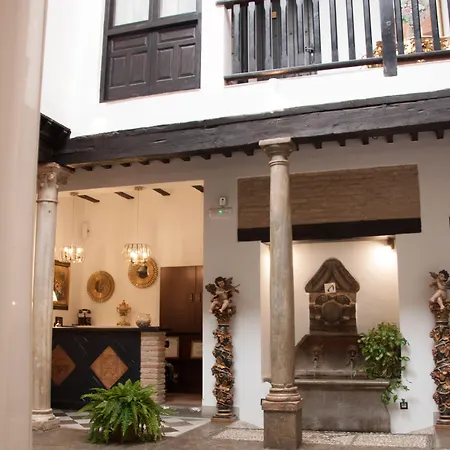 Hotel Rosa De Oro 3*